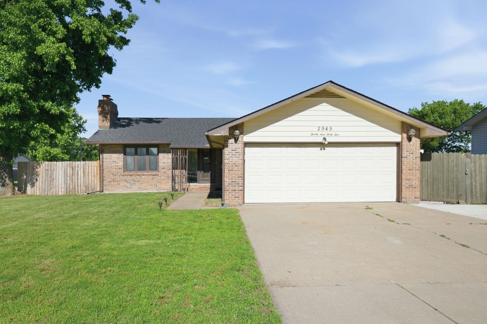 Property Photo:  2945 S Chase Ave  KS 67217-1313 