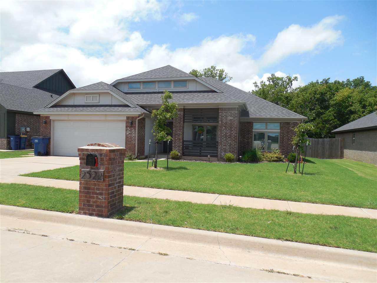 Property Photo:  2522 S Pintail Street  OK 74074 