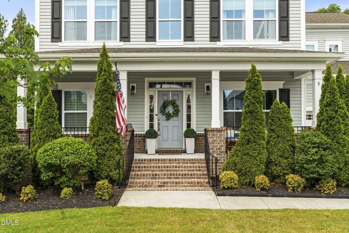 Property Photo:  5 Pearl Mill Court  NC 27703 
