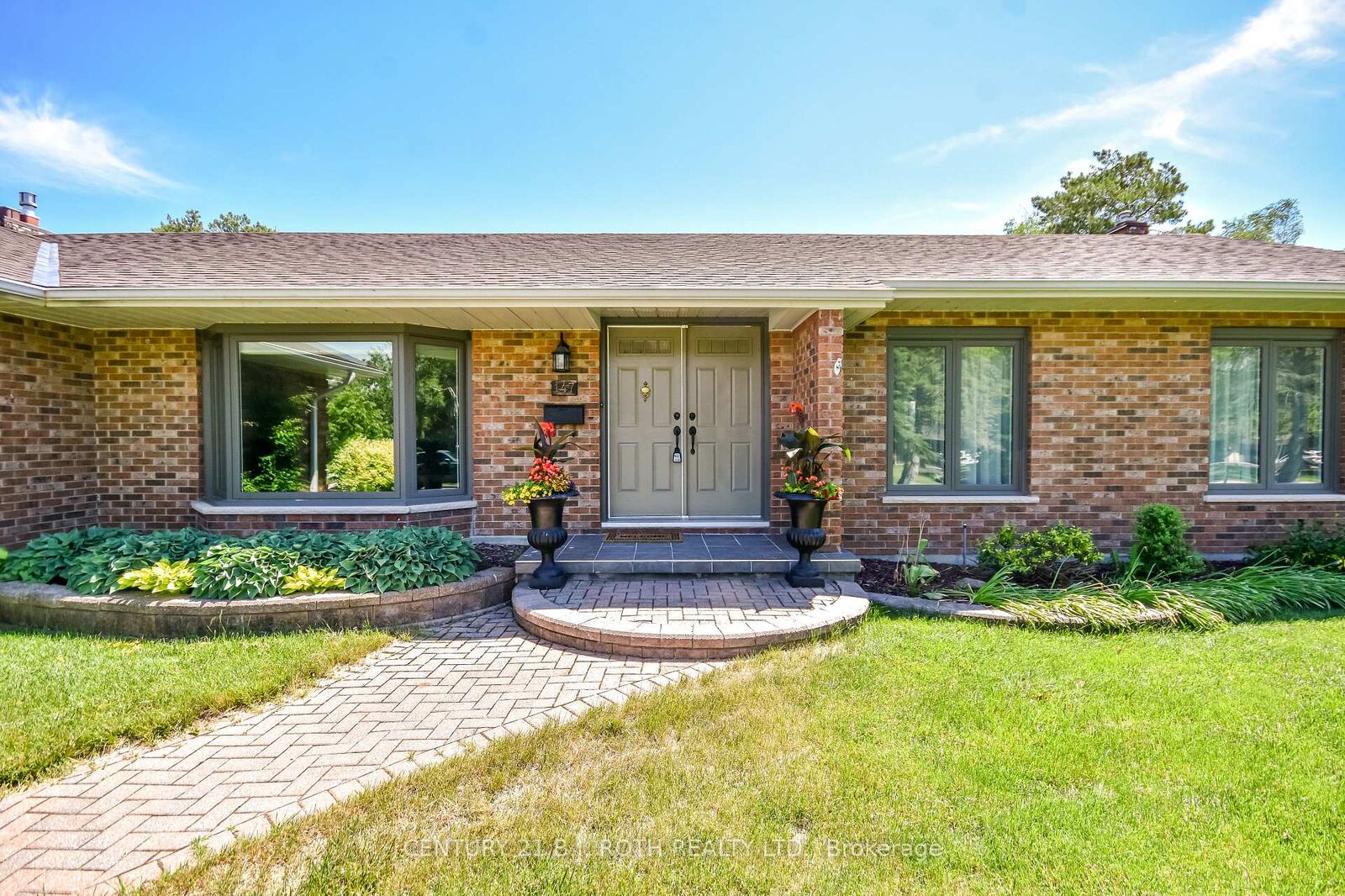 Property Photo: 147 Bayshore Drive ON L0K 1B0