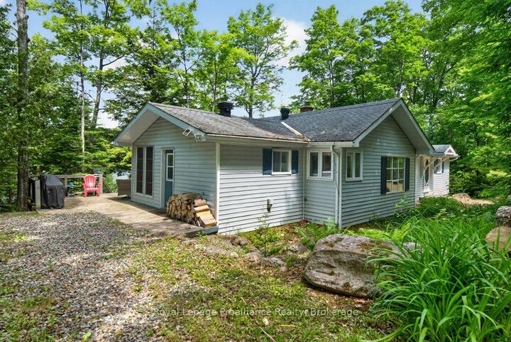 Property Photo: 1107 Peters Lane ON K0H 2J0