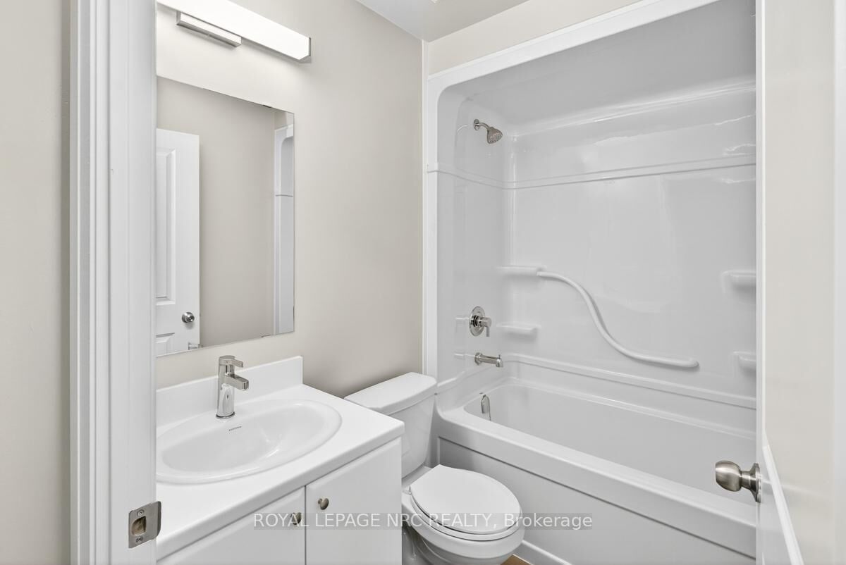 Property Photo: 50 Herrick Avenue Lp20 ON L2P 2T9
