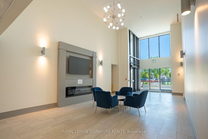 Property Photo: 50 Herrick Avenue Up27 ON L2P 0G3