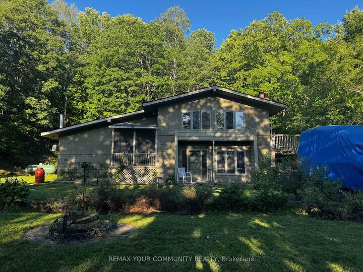 1025 Meadowview Road — photo 1