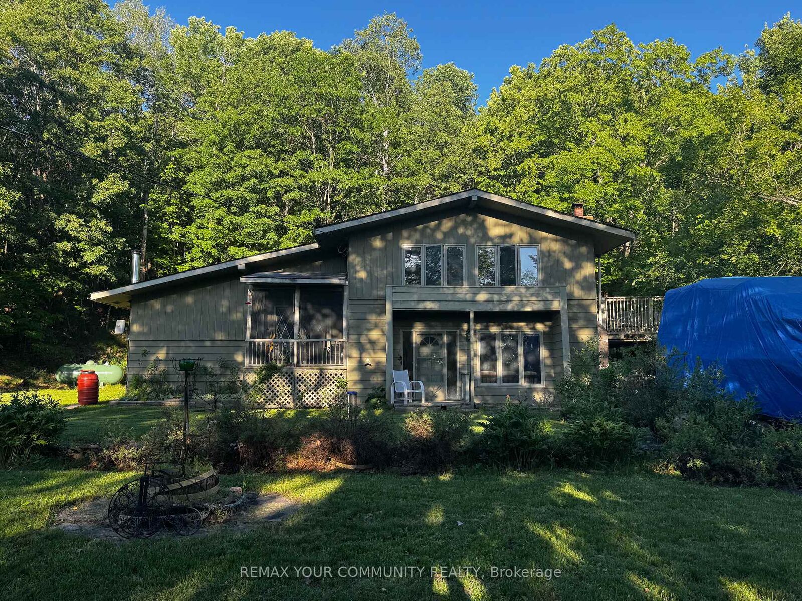 Property Photo: 1025 Meadowview Road ON K0M 1S0