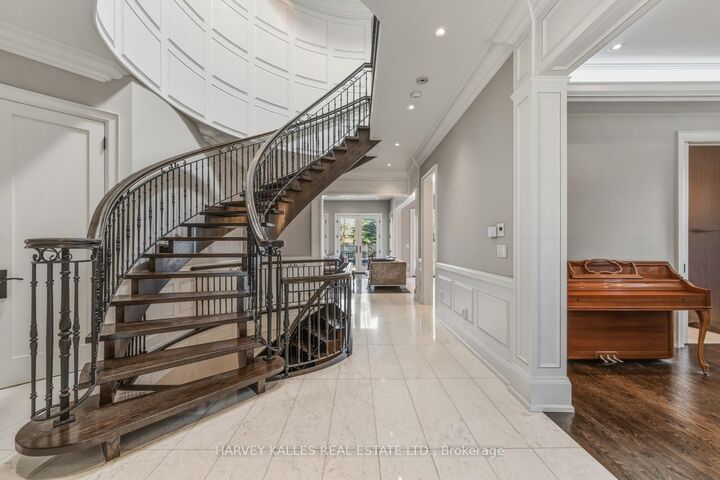 Property Photo: 148 Delhi Avenue ON M3H 1A6