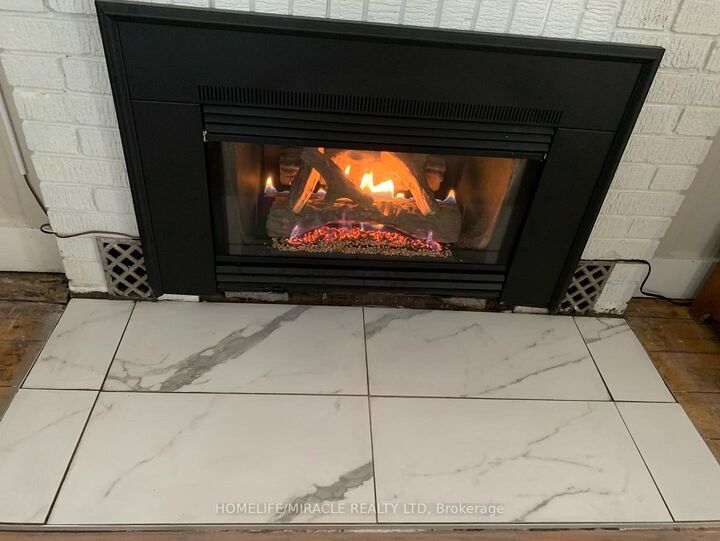 Property Photo: 18222 Erie Shore Drive ON N0P 1A0