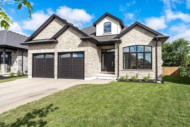Property Photo: 206 Orr Street ON N5A 0J7