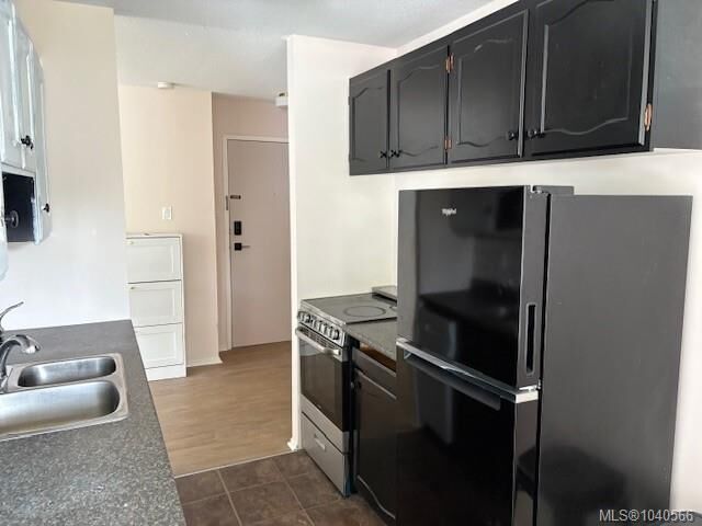 Property Photo:  997 Bowen Rd #4201  BC V9R 2A4 