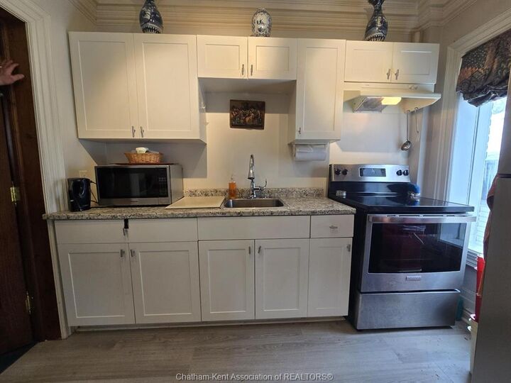 Property Photo: 257 St. Clair Street ON N7L 3J8