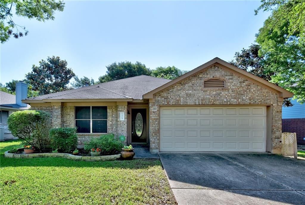 Property Photo: 7509 Spivey Drive TX 78749