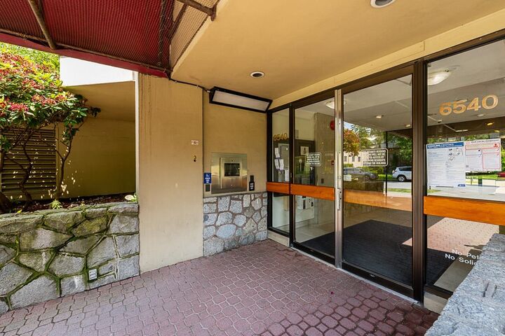 Property Photo:  6540 Burlington Avenue 2505  BC V5H 4G3 