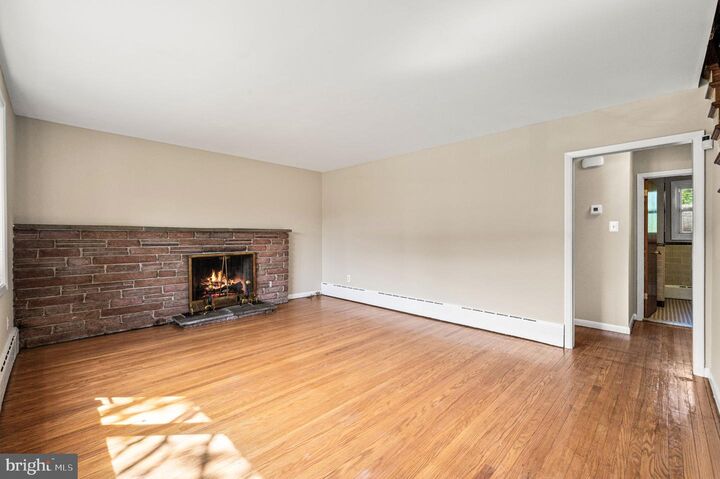 Property Photo: 640 S Eagle Road PA 19083