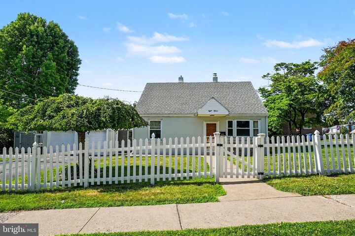 Property Photo: 815 Park Avenue PA 19560