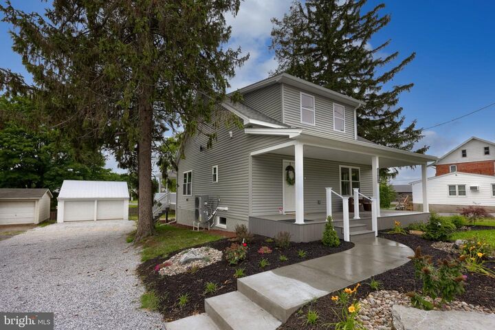Property Photo: 3308 Lincoln Highway E PA 17562