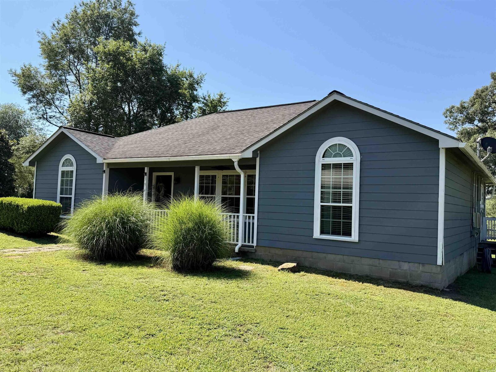 Property Photo: 394 County Road 3411 AR 72830