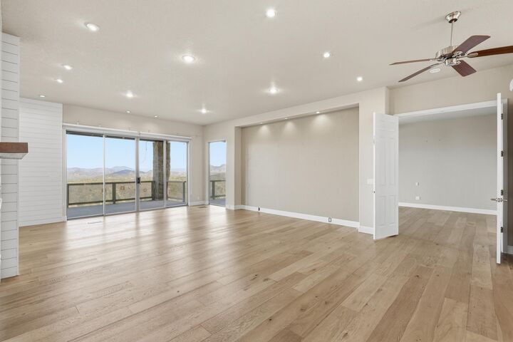 Property Photo: 1201 N Camelot Drive AZ 85541