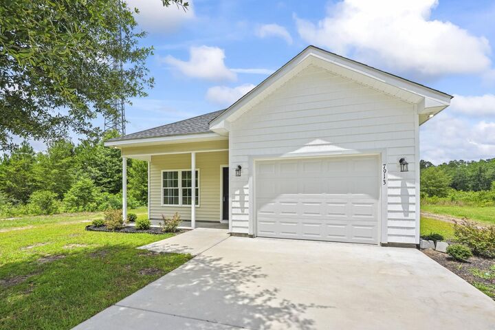 Property Photo: 7913 E Highway 19 SC 29569