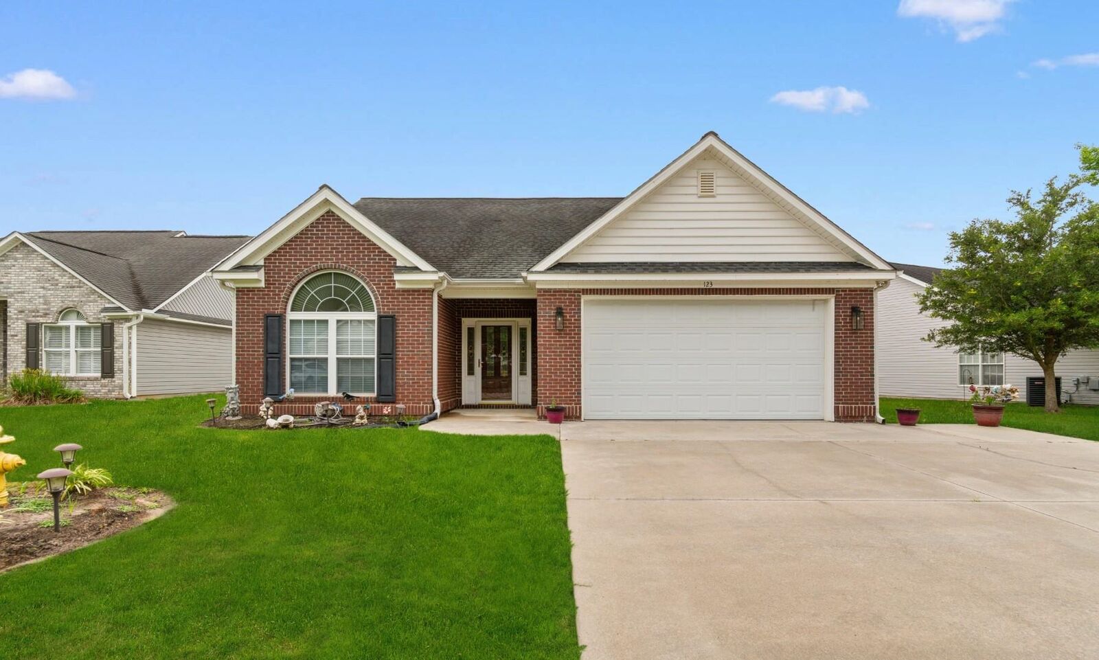 Property Photo: 123 Ashworth Dr. SC 29566