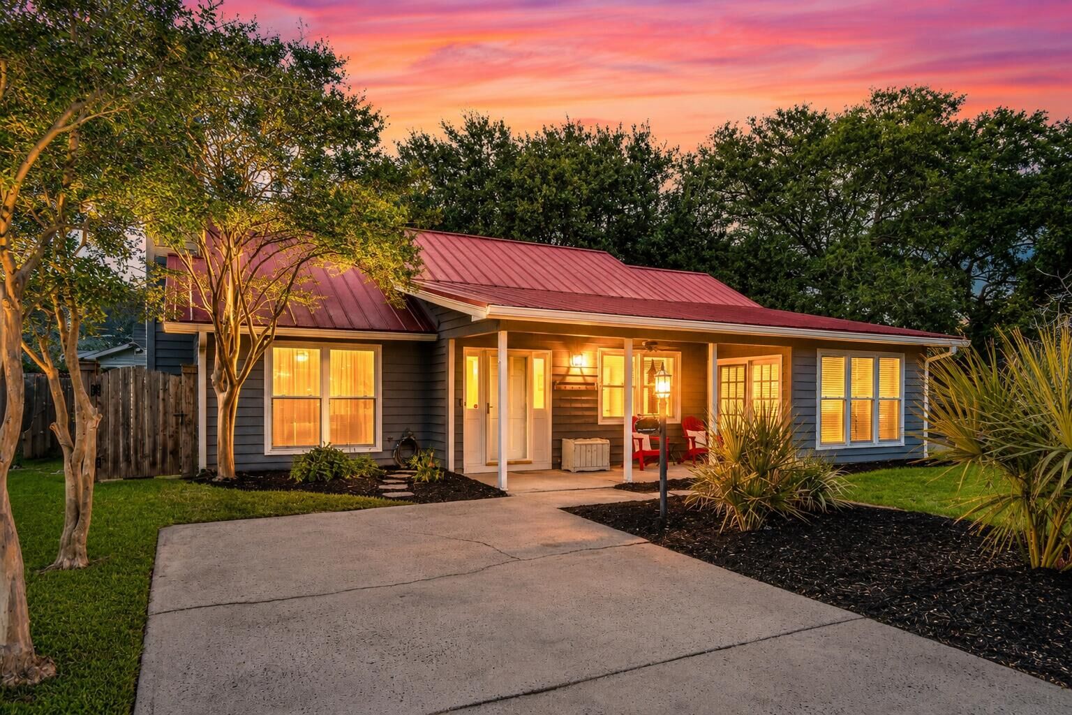 Property Photo:  666 Poaug Lane  SC 29464 
