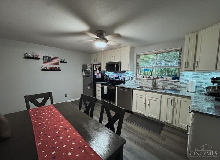 Property Photo: