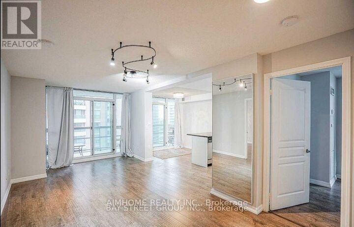 Property Photo: 509 Beecroft Road 1202 ON M2N 0A3