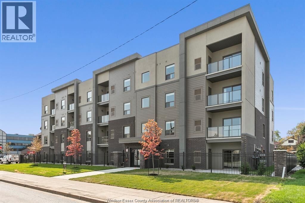 Property Photo:  955 Ouellette Avenue 301  ON N9A 4J5 
