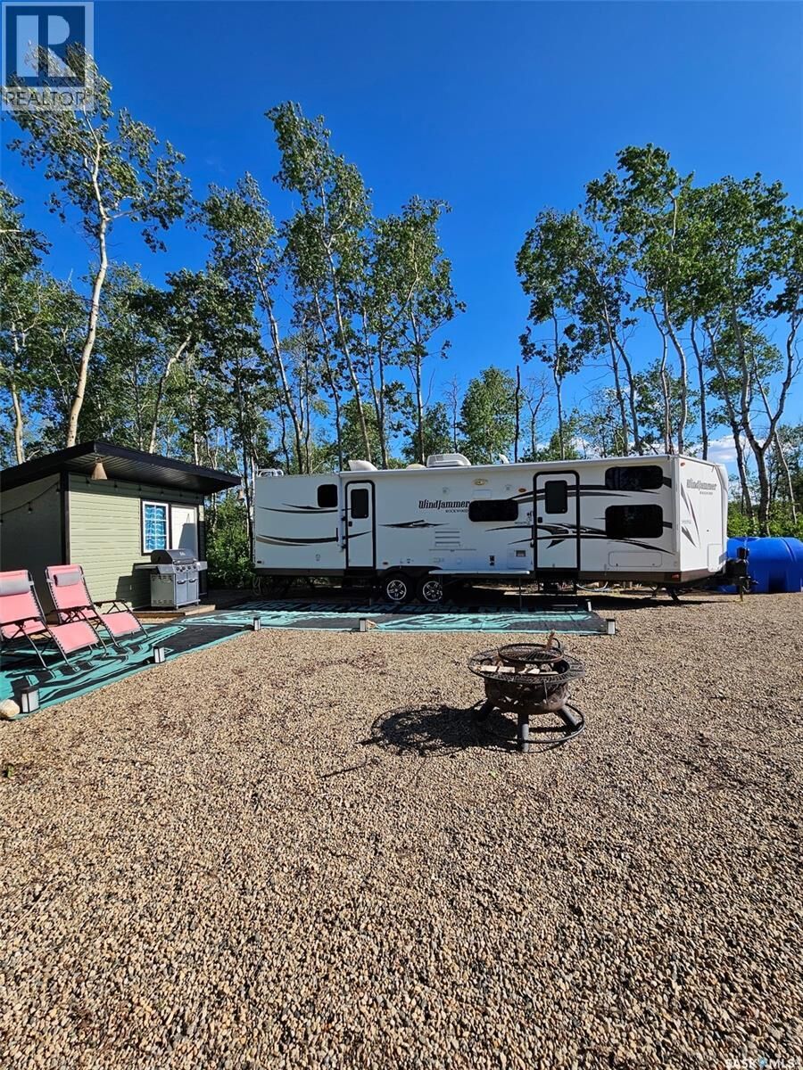Property Photo:  402 Aspen Street  SK S0K 2J0 