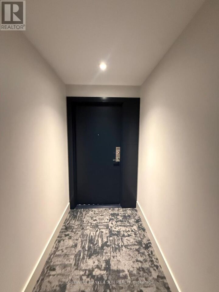 Property Photo: 75 James Street South 2502 ON L8P 2Y9