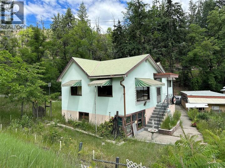 Property Photo: 223 Railway Lane BC V1R 2S4