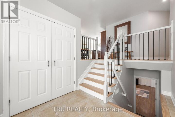Property Photo:  52 South Indian Drive  ON K0A 2M0 