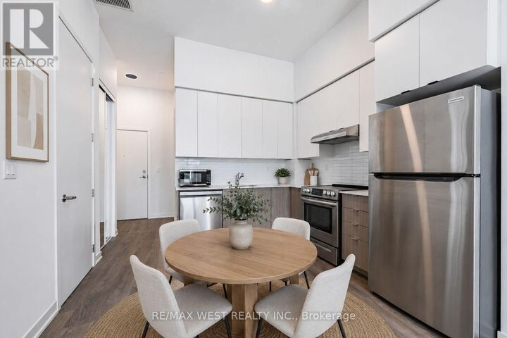 Property Photo:  160 Canon Jackson Drive 108  ON M6M 0B6 