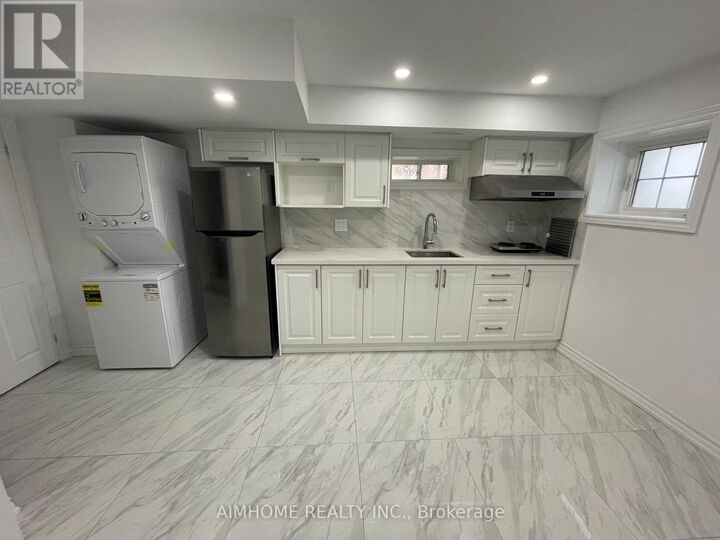 Property Photo:  30 Camilleri Road Lower  ON L1Z 0T2 