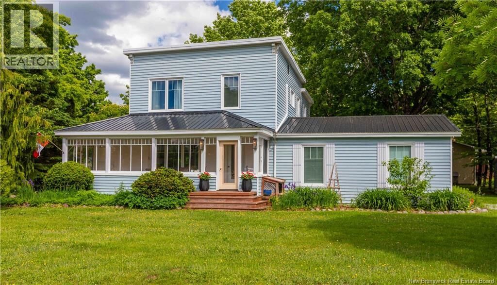 Property Photo:  70 Treadwell Drive  NB E2N 1L8 