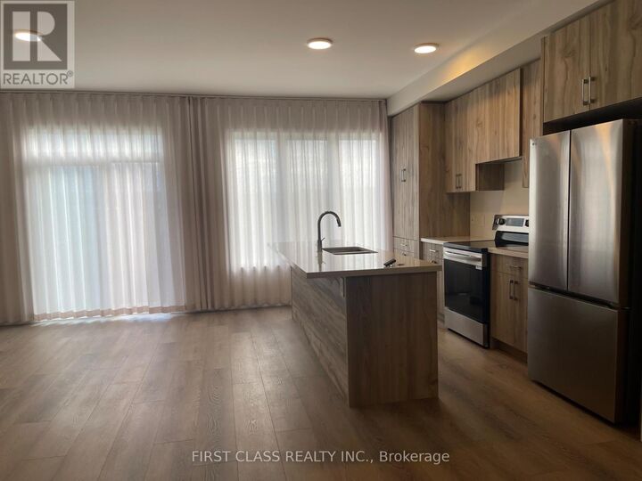 Property Photo:  22 Arrow Court  ON L4E 3R2 