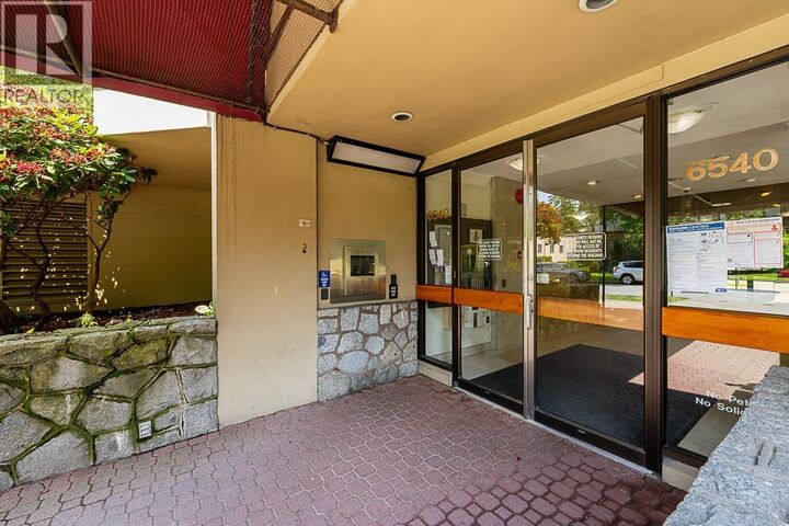 Property Photo:  6540 Burlington Avenue 2505  BC V5H 4G3 