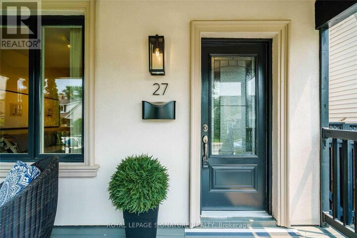 Property Photo:  27 Coleridge Avenue Upper  ON M4C 4H4 