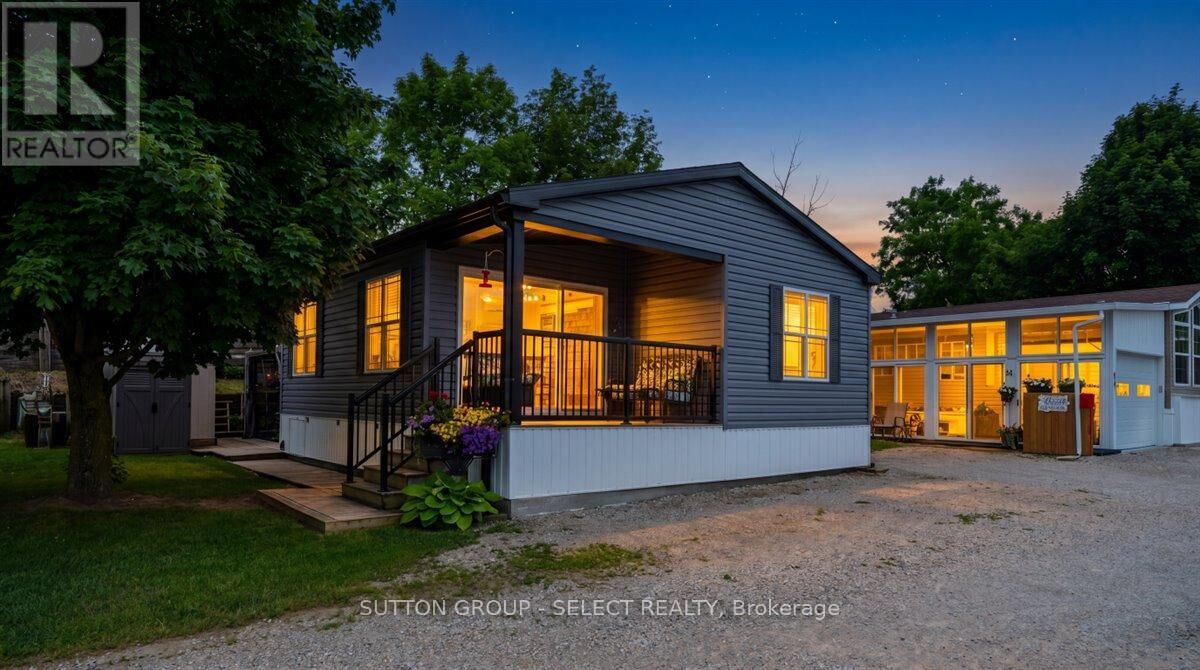 Property Photo: 8685 Rock Glen Road 415 ON N0M 1B0