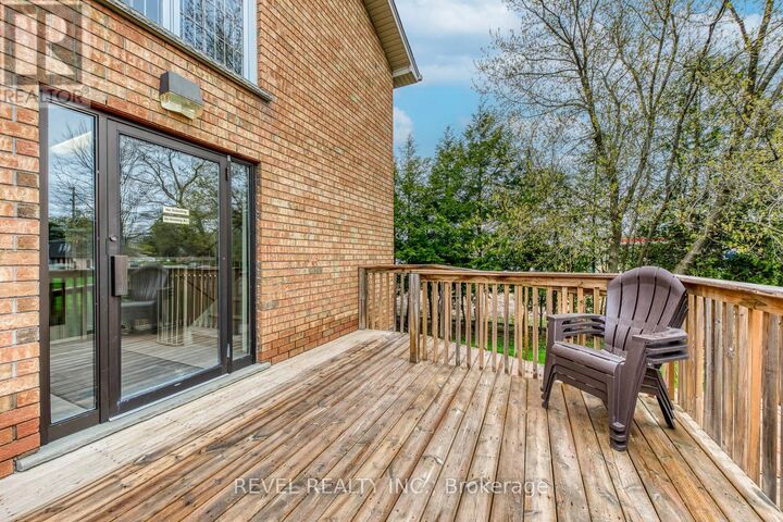 Property Photo:  264 Alma Street 206  ON N0B 2K0 