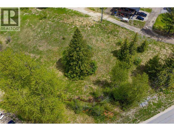 Property Photo:  201 Joliffe Way  BC V0G 1Y0 