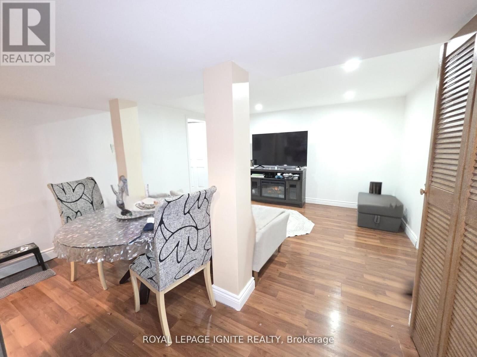 Property Photo:  54 Harley Drive Bsmt  ON L1S 5X4 