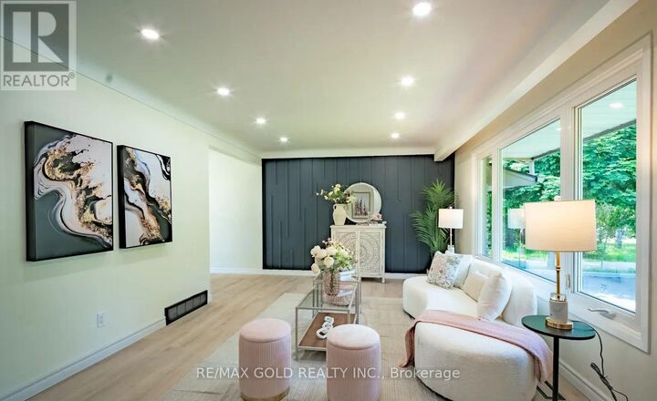 Property Photo:  4682 Pinedale Drive  ON L2E 6M8 
