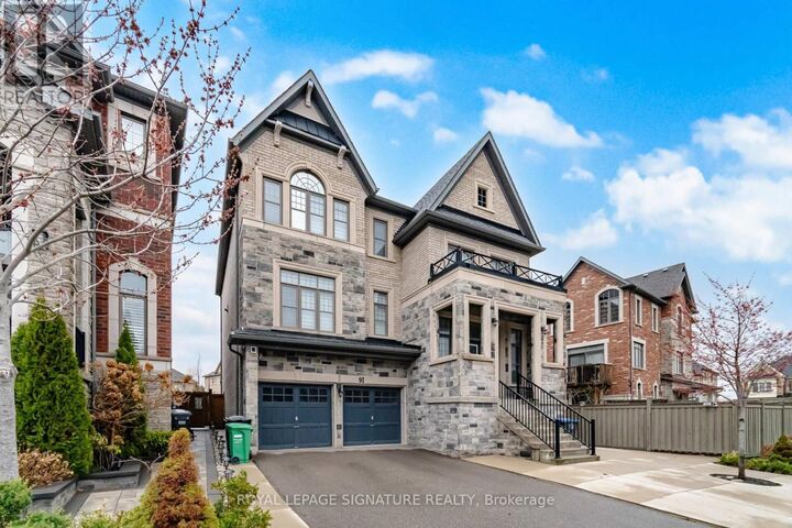 Property Photo:  91 Roulette Crescent 3  ON L7A 4R5 