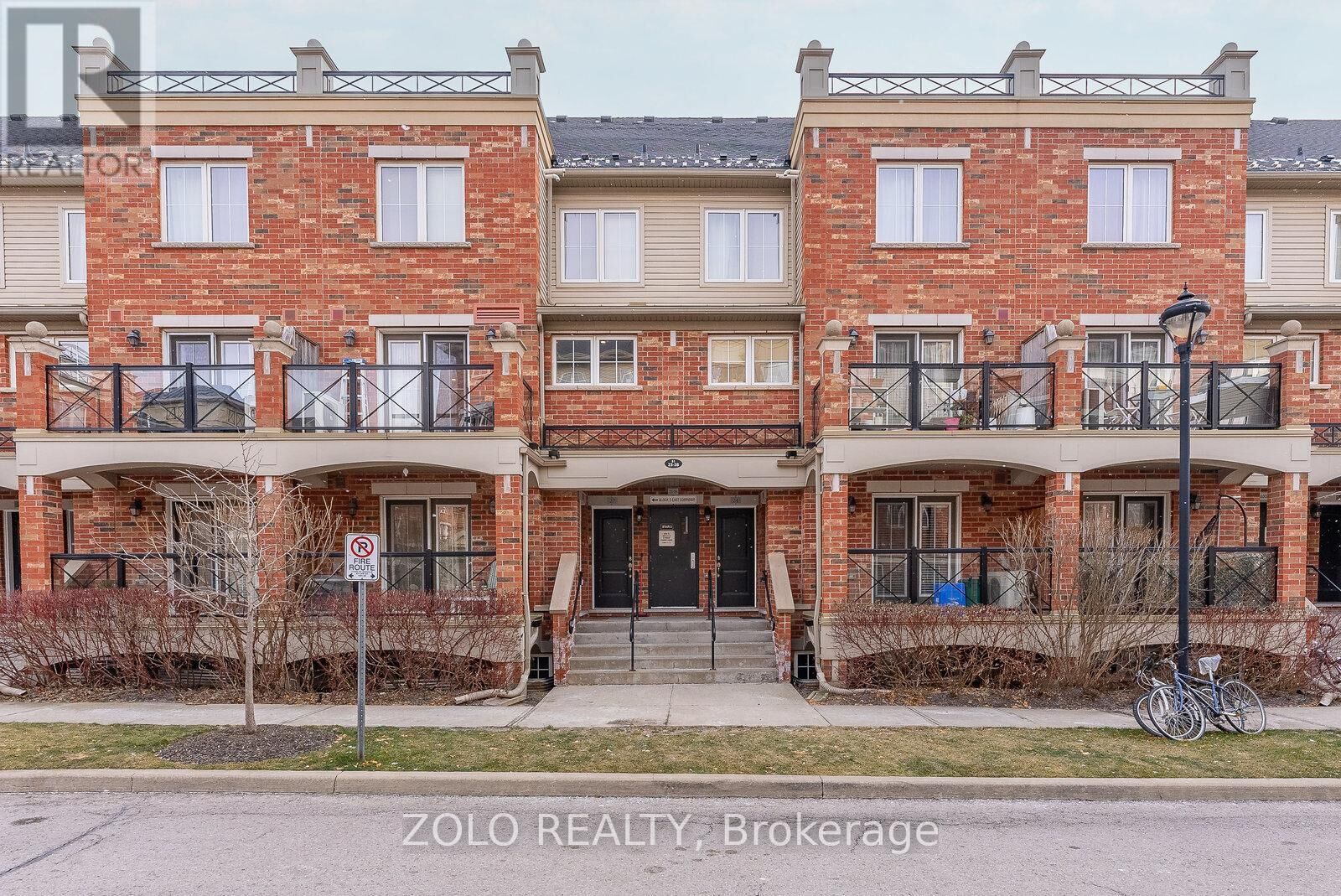 Property Photo:  51 Hays Boulevard 28  ON L6H 0J1 