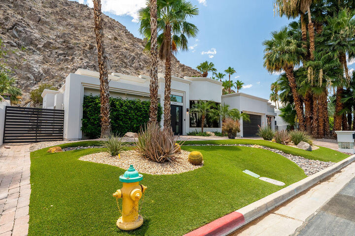 Property Photo: 77025 Desi Drive CA 92210