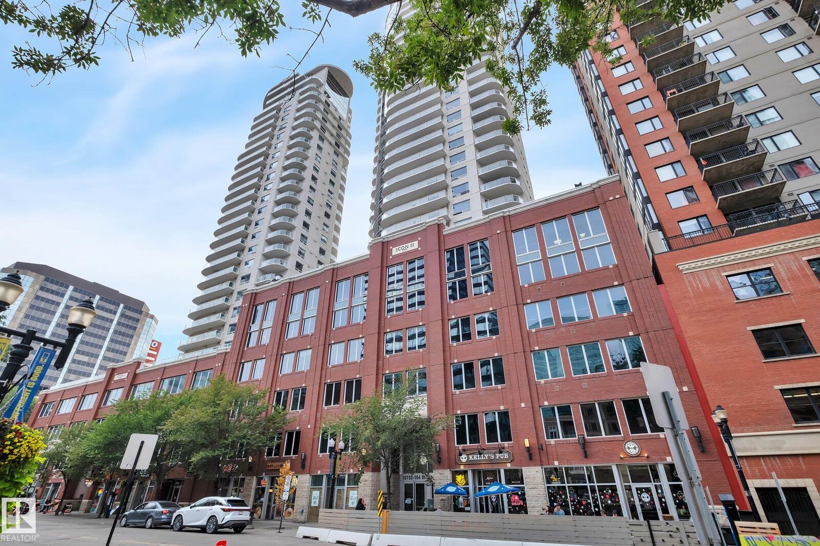 Property Photo:  10152 104 Street NW 2902  AB T5J 0B6 