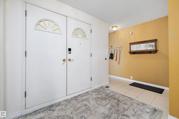 Property Photo:  1027 109 Street NW  AB T6J 5G2 