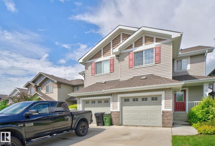 Property Photo:  626 42 Avenue NW  AB T6T 0W9 