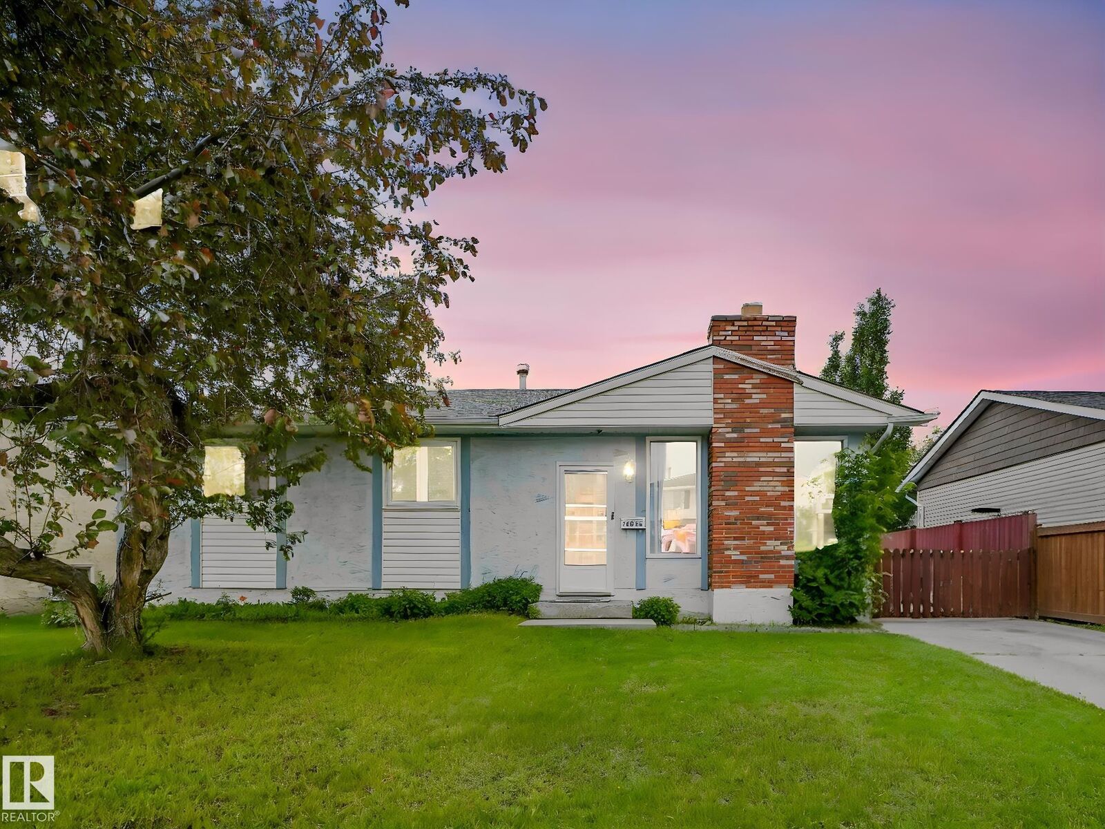 Property Photo:  16215 114 Street NW  AB T5X 2L9 