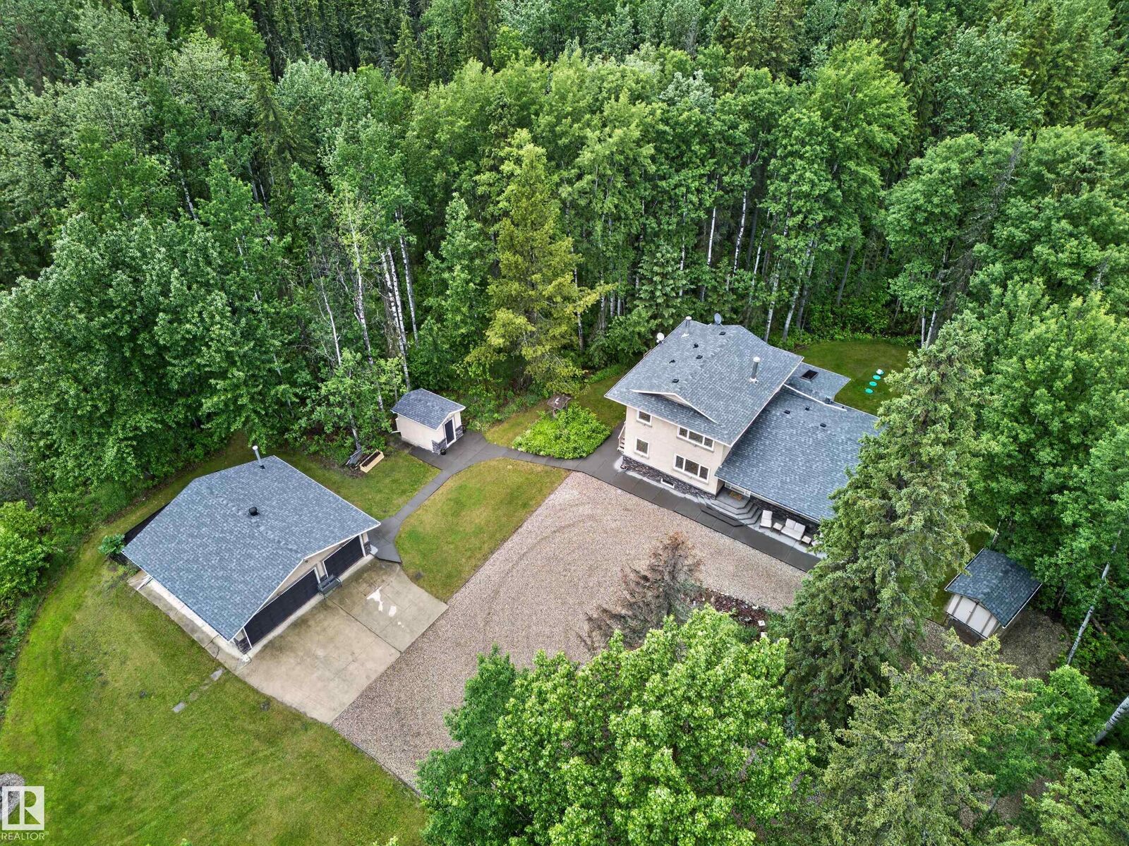 Property Photo:  53220 Rge Road 21 8A  AB T7Y 0C5 